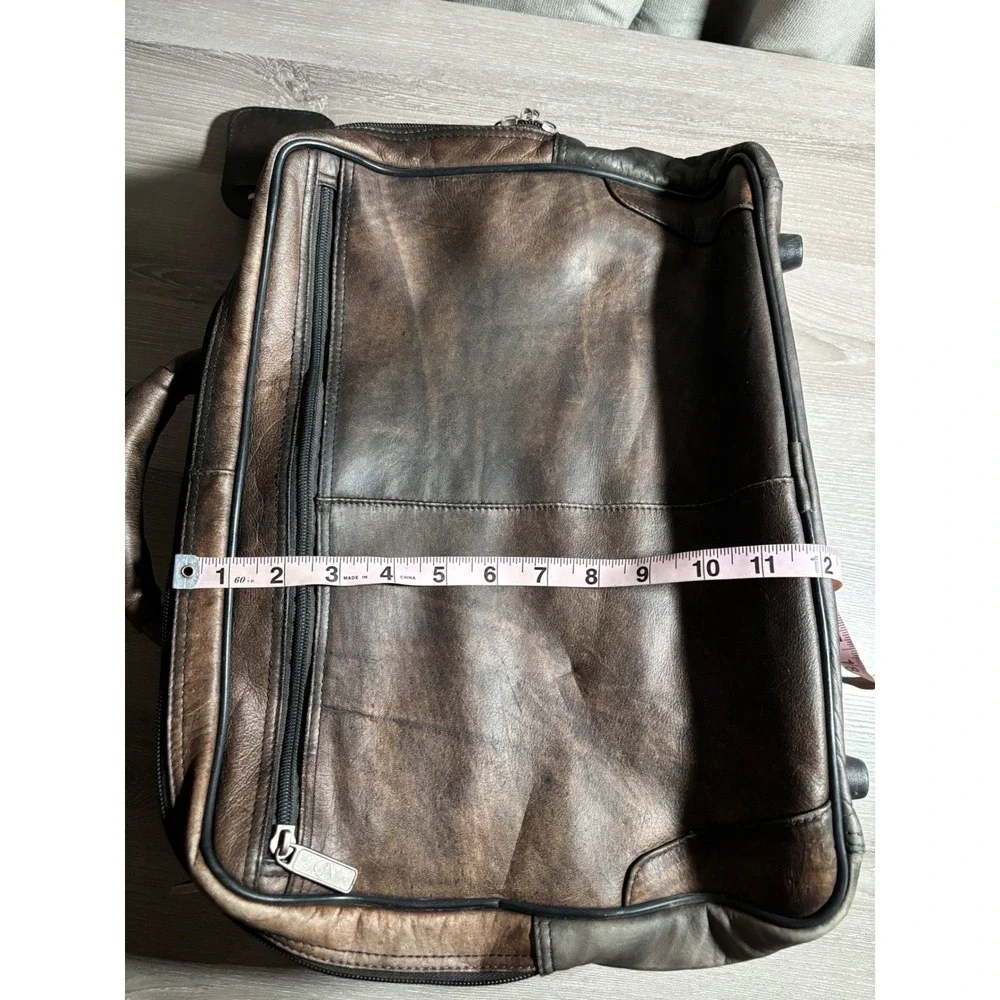 Avenues in America Mens Brown Leather Briefcase Laptop Bag Distressed Vintage